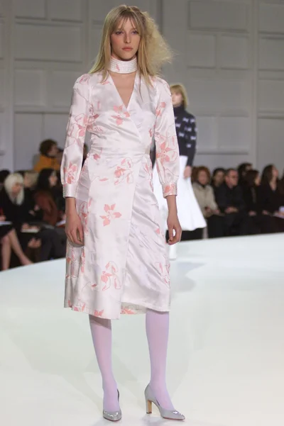 Look 25